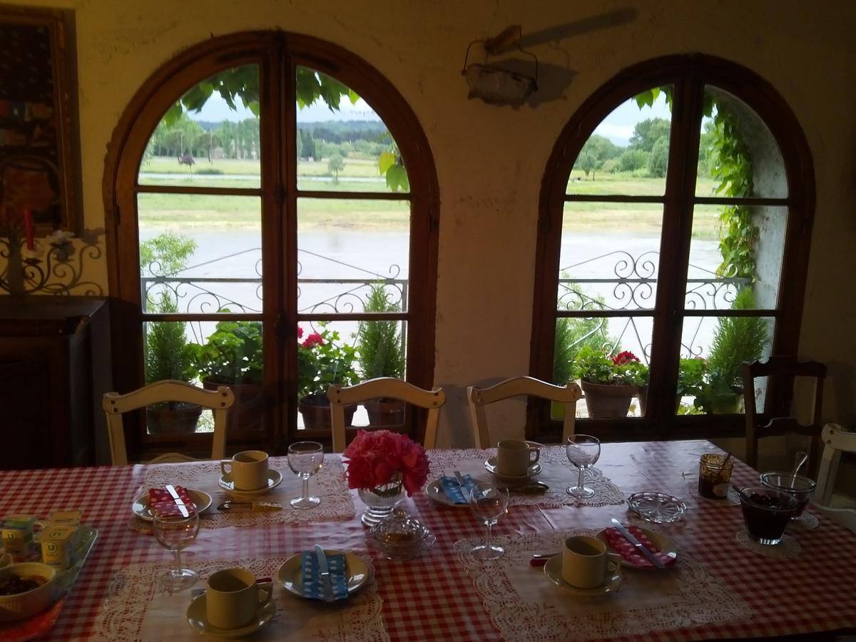 Riverside Home Cottage Треб Экстерьер фото